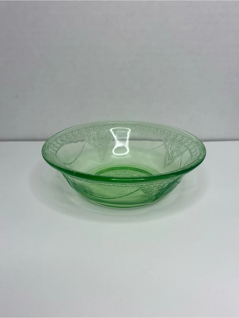 Vintage Uranium Green Federal Georgian Lovebirds Small Berry And Dessert Bowl